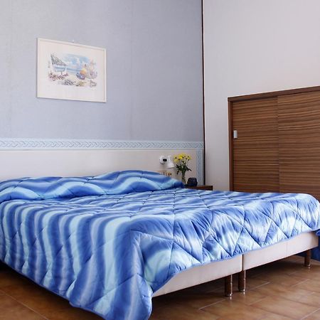 Hotel Eufemia Isola delle Femmine Esterno foto